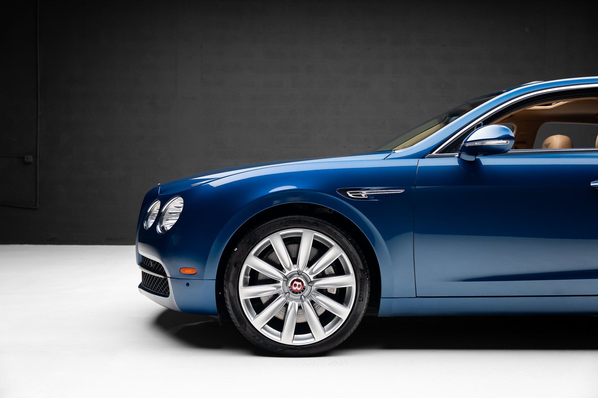 Used 2016 Bentley Flying Spur V8 AWD/4WD image 18