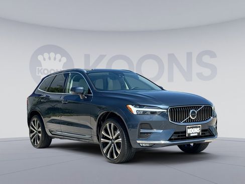 Certified 2023 Volvo XC60 B5 Ultimate w/ Climate Package AWD/4WD image 10