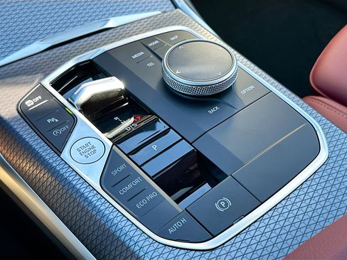 New 2026 BMW 330i Sedan w/ Convenience Package image 14