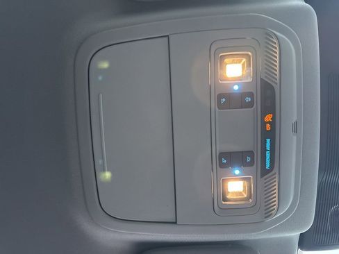 Used 2023 Ford Explorer Limited w/ Equipment Group 301A image 22