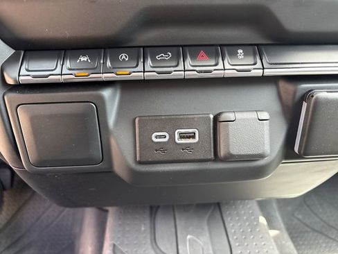 Used 2024 Chevrolet Silverado 1500 Custom AWD/4WD image 35