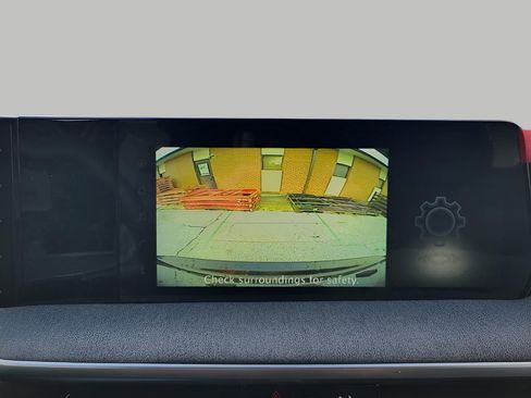 Used 2025 Nissan Kicks SV FWD image 18