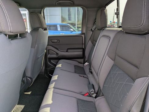 New 2026 Nissan Frontier SV w/ SV Convenience Package AWD/4WD image 14