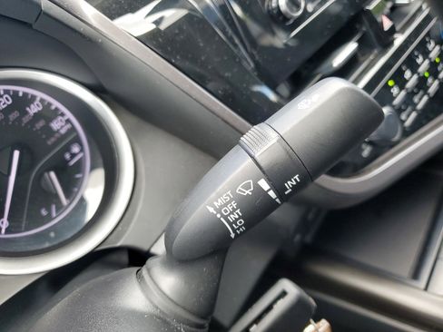 Used 2021 Toyota Camry LE image 25