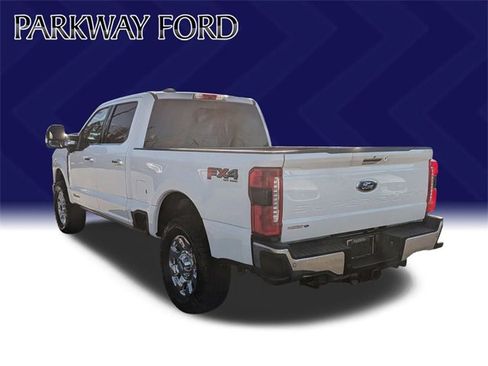 Used 2023 Ford F250 Lariat w/ Lariat Ultimate Package image 7