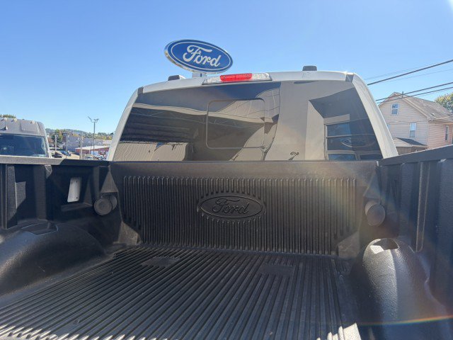 Used 2022 Ford F150 XLT w/ Equipment Group 302A High AWD/4WD image 9