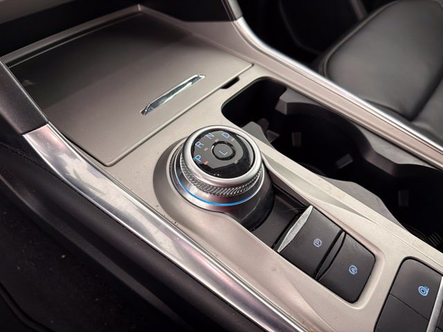 Used 2023 Ford Explorer XLT w/ Equipment Group 202A RWD image 25