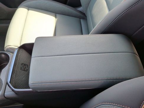 New 2026 GMC Terrain AT4 w/ Technology Package II AWD/4WD image 31