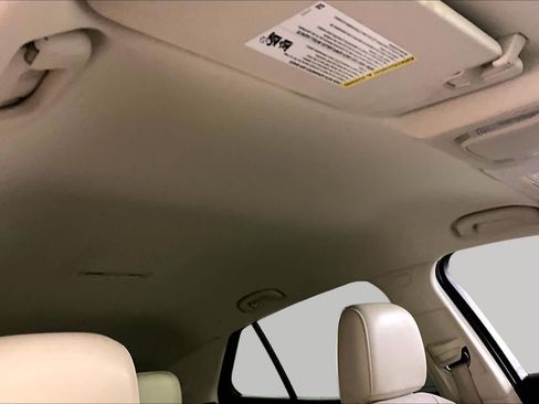 Used 2023 Buick Envision Preferred FWD image 13