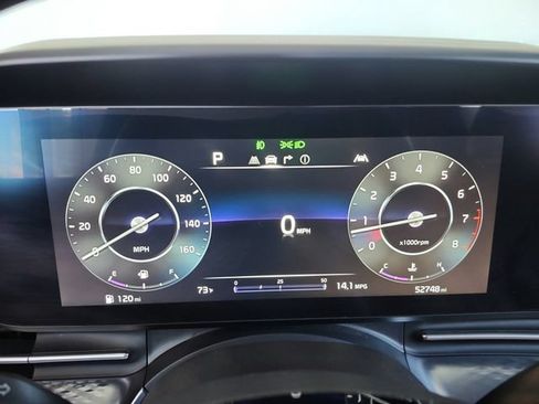 Certified 2024 Kia Carnival SX Prestige FWD image 15