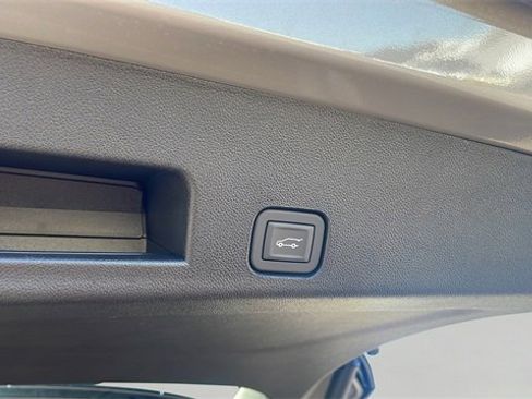 New 2026 Buick Enclave Sport Touring w/ Power Package image 21