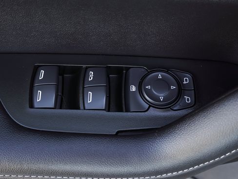 Used 2023 Chevrolet Blazer LT FWD image 21