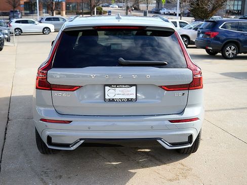 New 2026 Volvo XC60 B5 Core image 8