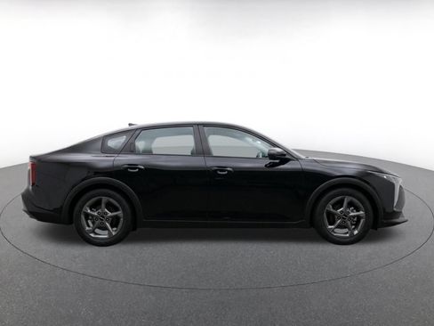 Used 2026 Kia K4 FWD image 10