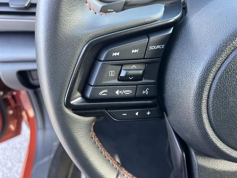 Used 2025 Subaru Crosstrek 2.5i Limited w/ Crosstrek Mirror Package AWD/4WD image 31
