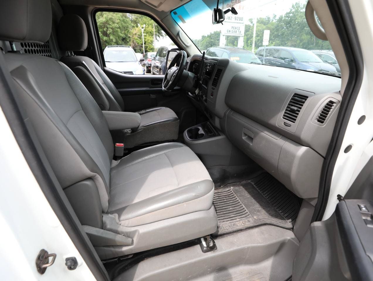 Used 2017 Nissan NV 2500 S w/ Power Basic Package RWD image 10
