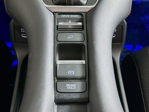 Used 2025 Honda HR-V Sport image 18
