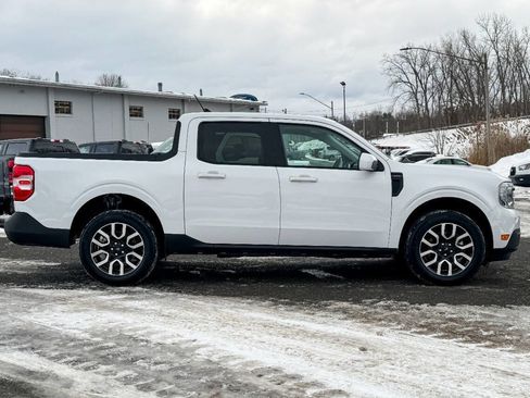 Used 2023 Ford Maverick Lariat w/ Lariat Luxury Package image 2