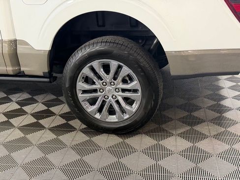 Used 2025 Ford F150 King Ranch w/ FX4 Off-Road Package AWD/4WD image 12