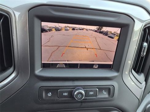 Used 2024 Chevrolet Silverado 1500 Custom image 7