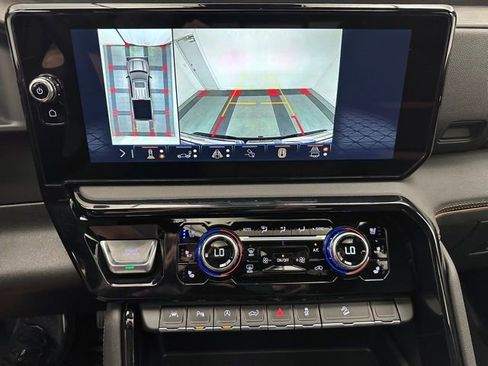 New 2026 GMC Sierra 1500 AT4 w/ Technology Package image 8