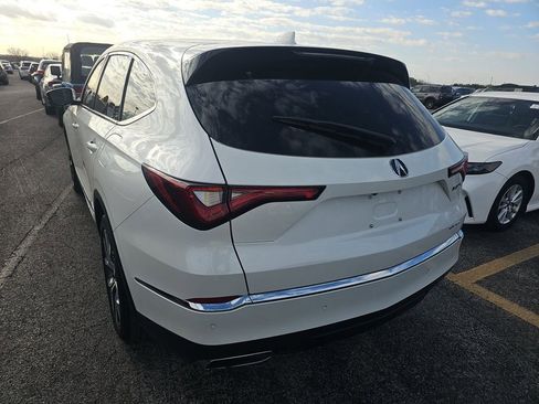 Used 2023 Acura MDX Technology image 4