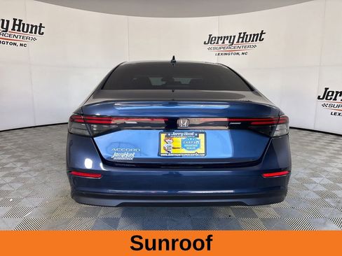 Used 2025 Honda Accord SE image 5
