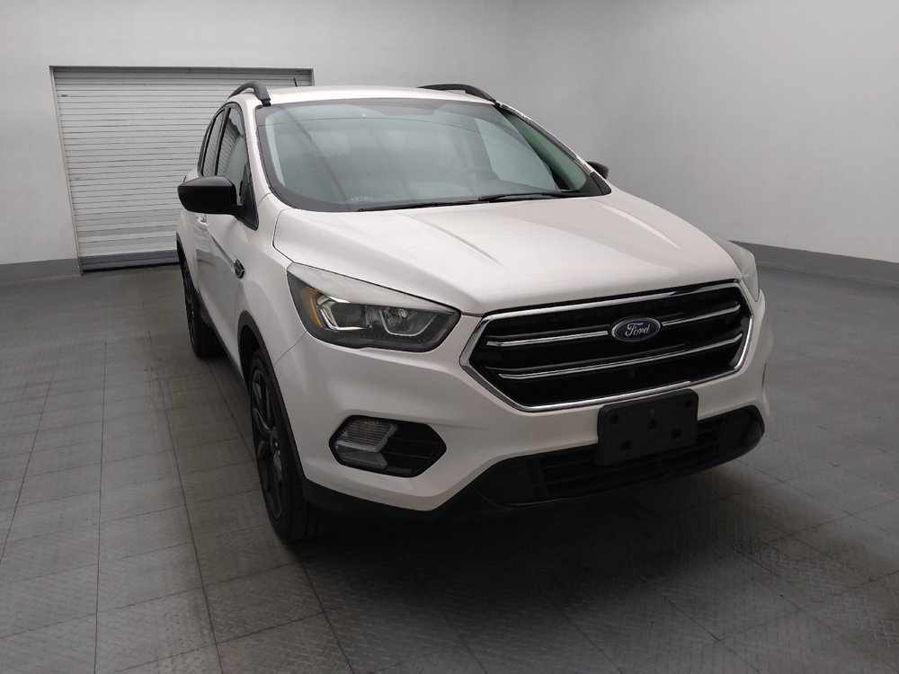 Used 2018 Ford Escape SE w/ SE Sport Appearance Package AWD/4WD image 14