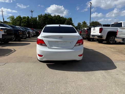 Used 2017 Hyundai Accent SE FWD image 36
