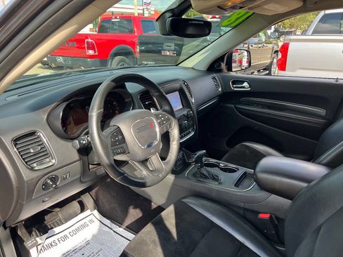 Used 2018 Dodge Durango GT image 9