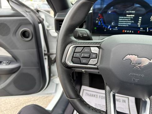 Used 2024 Ford Mustang Convertible RWD image 35