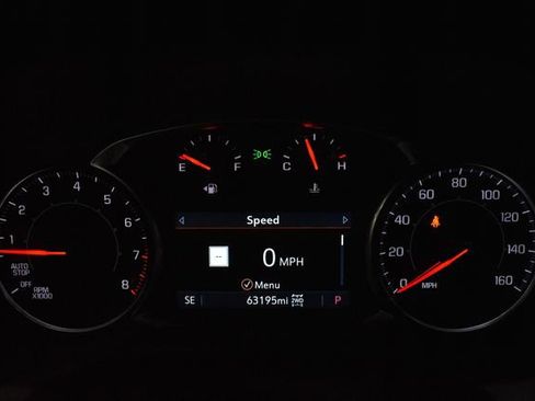 Used 2021 GMC Acadia AT4 w/ Preferred Package image 28