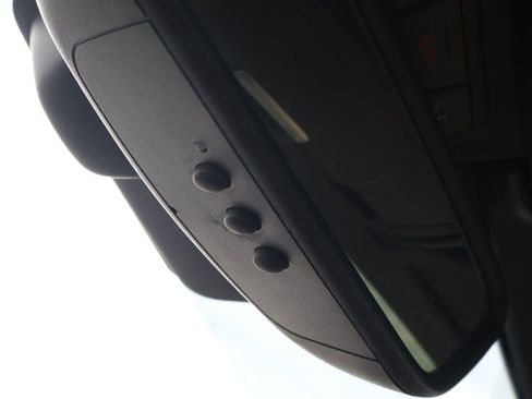 Used 2016 Mercedes-Benz SLK 300 image 30