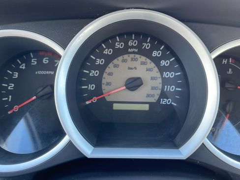 Used 2010 Toyota Tacoma 4x4 Double Cab image 34