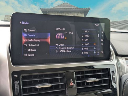 Certified 2023 Lexus GX 460 Premium AWD/4WD image 12