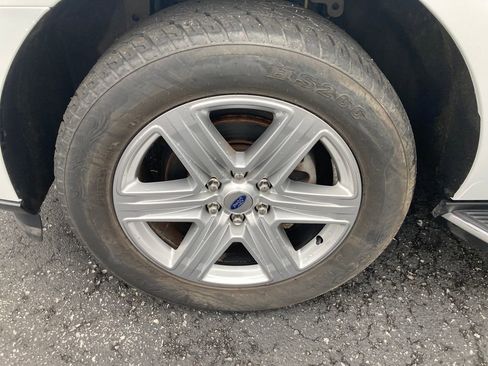 Used 2019 Ford Expedition XLT w/ Equipment Group 202A image 31