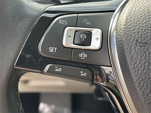 Used 2019 Volkswagen Atlas SEL image 23