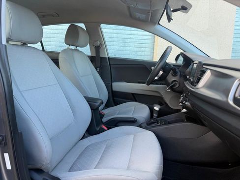Used 2019 Kia Rio S FWD image 15