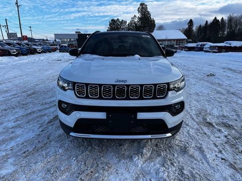 New 2026 Jeep Compass Limited image 8