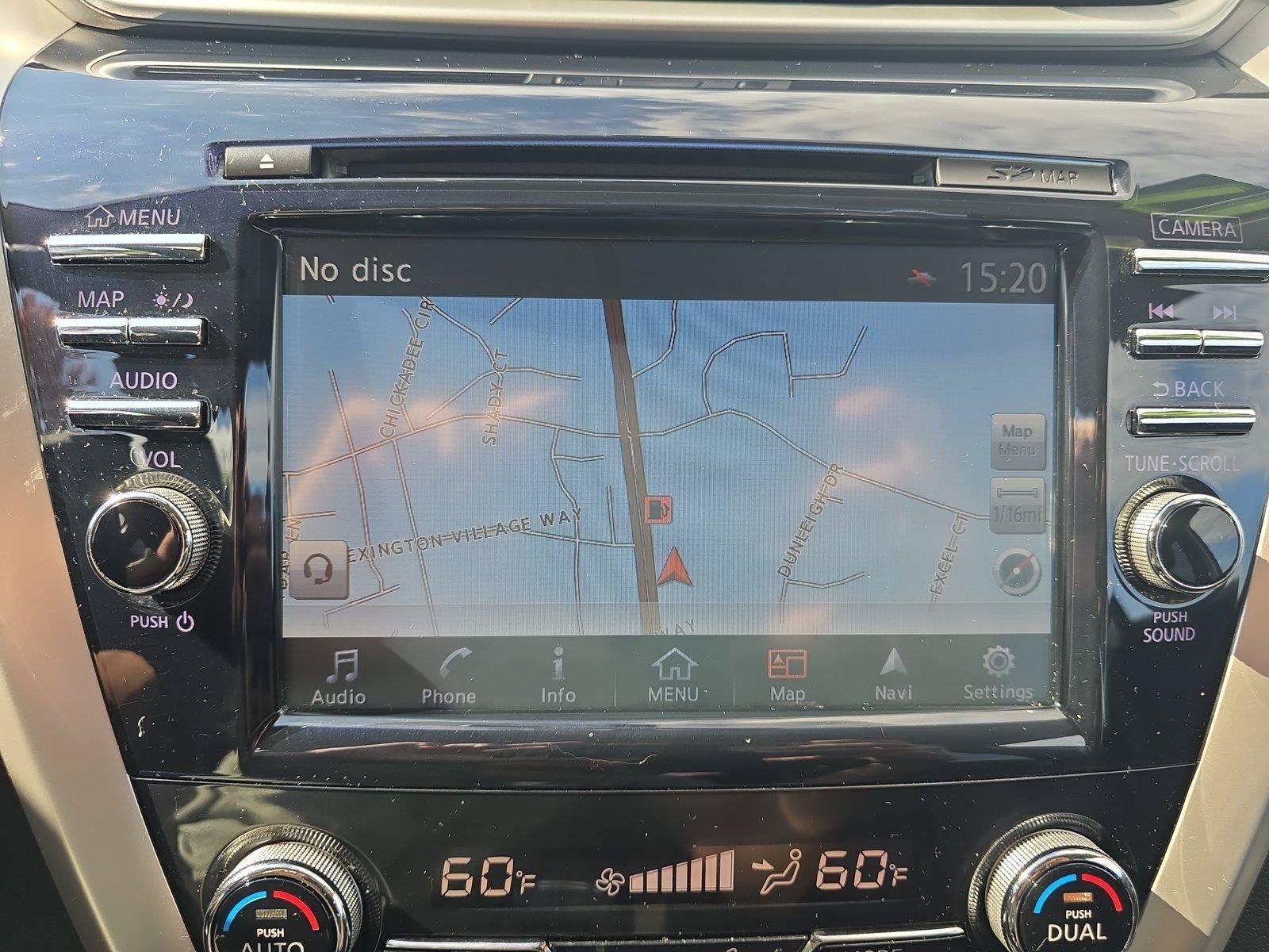 Used 2017 Nissan Murano Platinum w/ Platinum Technology Package FWD image 17