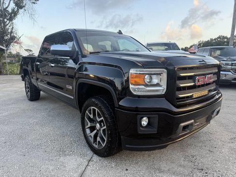 Used 2015 GMC Sierra 1500 SLE image 2