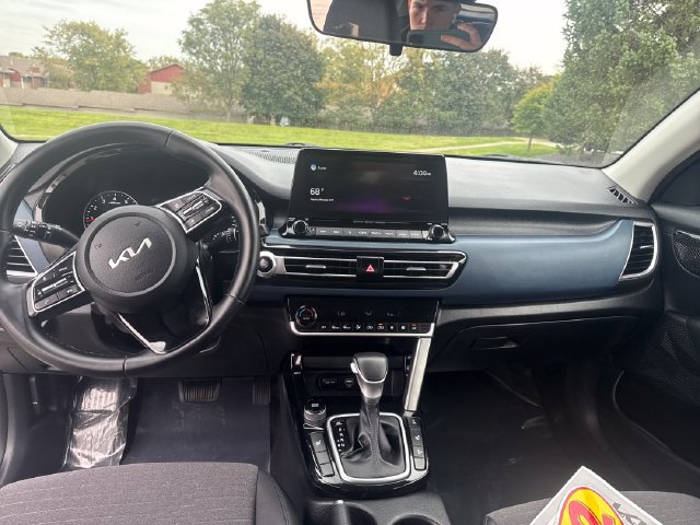 Used 2022 Kia Seltos S AWD/4WD image 17
