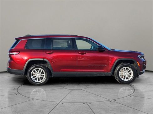 Certified 2023 Jeep Grand Cherokee L Laredo image 13