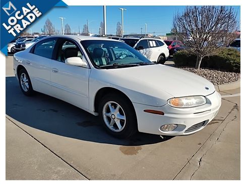 Used 2001 Oldsmobile Aurora 3.5 w/ Convenience Pkg image 4