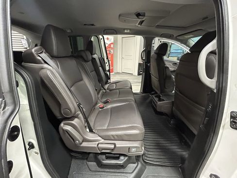 Used 2018 Honda Odyssey Touring image 47