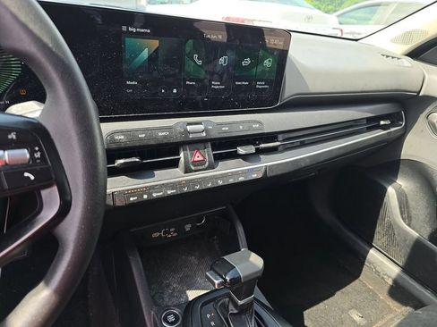 Used 2025 Kia K4 FWD image 4