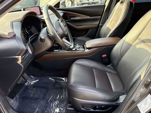 Certified 2025 MAZDA CX-30 2.5 Turbo w/ Premium Plus Pkg image 25