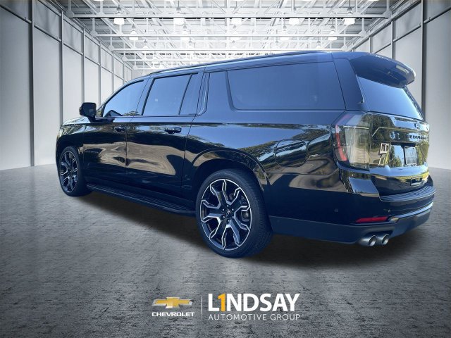 Certified 2025 Chevrolet Suburban RST w/ Advanced Technology Package AWD/4WD image 6
