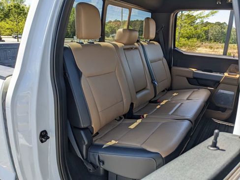 Used 2023 Ford F250 Lariat w/ Chrome Package AWD/4WD image 49