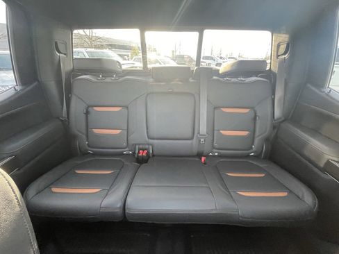 Used 2022 GMC Sierra 1500 AT4 w/ AT4 Premium Package image 26